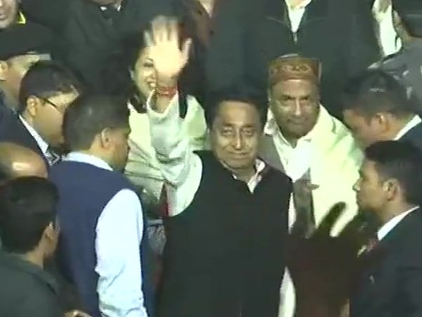 congress leader Kamal Nath becomes new Chief Minister of Madhya Pradesh congress leader Kamal Nath becomes new Chief Minister of Madhya Pradesh