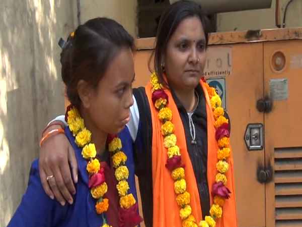 7 वचनों की जगह 11 बिंदुओं का शपथ पत्र प्रस्तुत