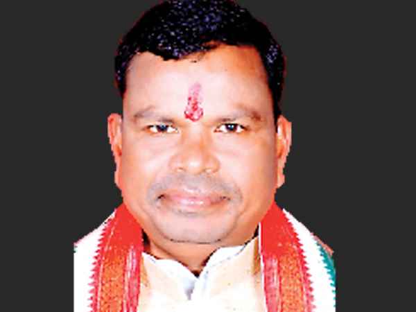 नक्सल हमले में बचे