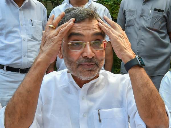 उपेंद्र कुशवाहा और पासवान, एनडीए में टूट उपेंद्र कुशवाहा और पासवान, एनडीए में टूट