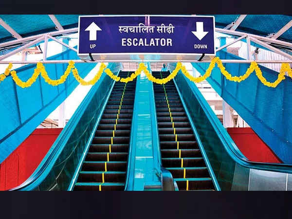 यात्रियों की सुविधाओं का ख्याल यात्रियों की सुविधाओं का ख्याल