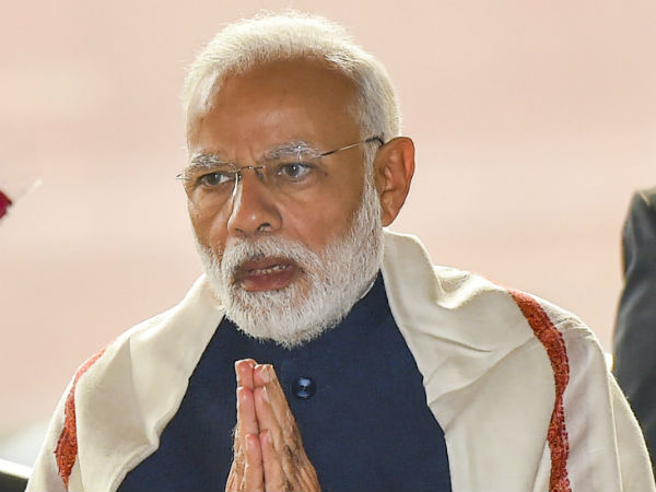 अब अजेय नहीं रहे पीएम 