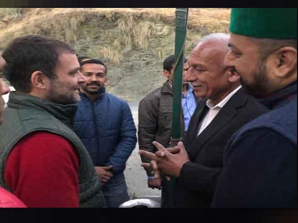 कांग्रेस नेता केहर सिंह ने संभाली व्यवस्था