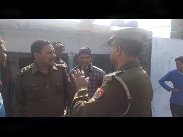 Dabangs 45 round-firing on the house of shopkeeper in bahraich 