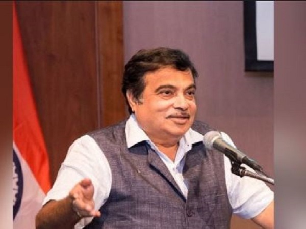 दिखाए हुए सपने पूरे नहीं होते हैं तो उन नेताओं की लोग पिटाई भी करते हैं: गडकरी 