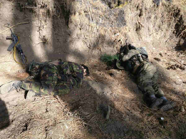 पाकिस्‍तान की मिलिट्री कर रही थी मदद 