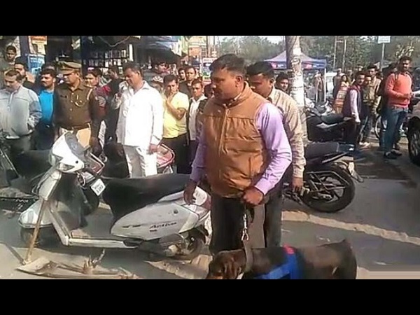  सुरंग, भांडा फूटा, crime, uttar pradesh police, चोरों ने बनाई चौंकाने वाली योजना, saharanpur, Thieves, shocking, smartphone, smartphones