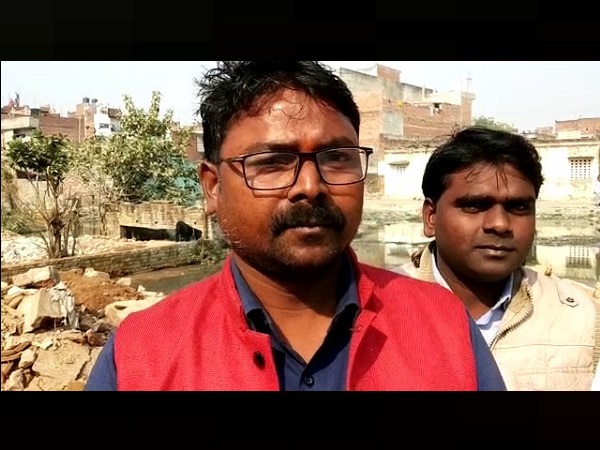 'कॉरिडोर के नाम पर तोड़े जा रहे मन्दिर'