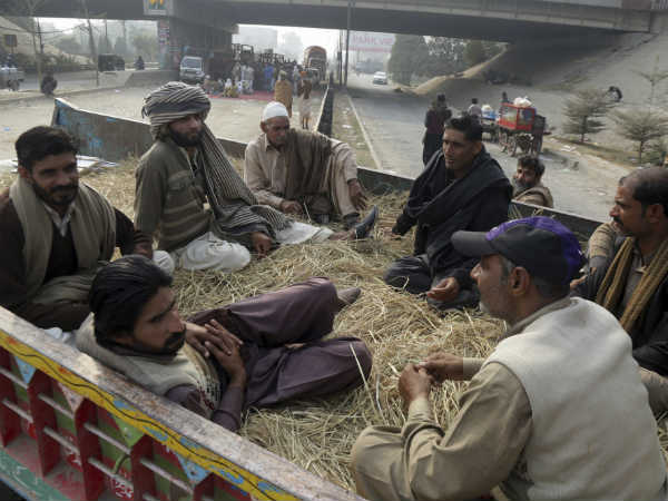 देश में महंगाई बढ़ने के संकेत 