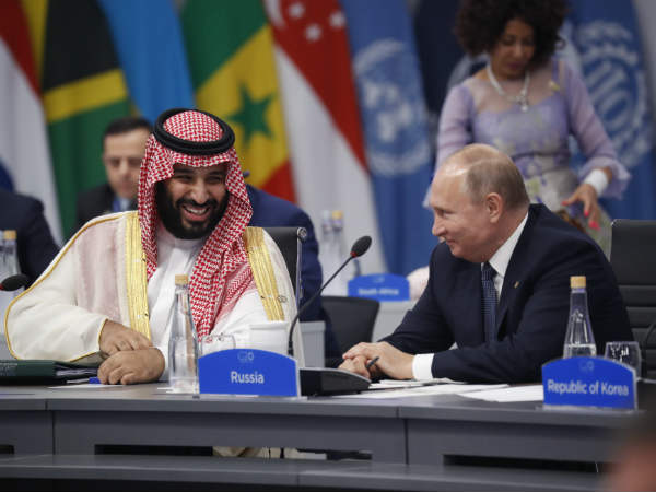 स्‍टेज पर सबने किया प्रिंस को इग्‍नोर 