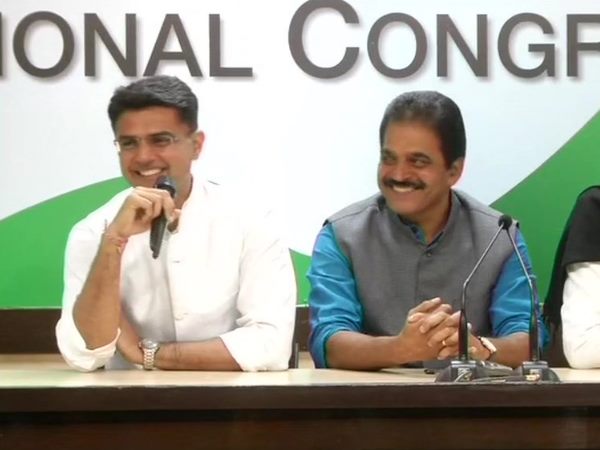 सचिन पायलट ने की दो दो करोड़पति बनने की बात सचिन पायलट ने की दो दो करोड़पति बनने की बात