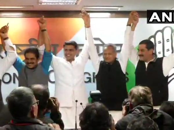 राजस्थान में हुई है कांग्रेस की वापसी राजस्थान में हुई है कांग्रेस की वापसी