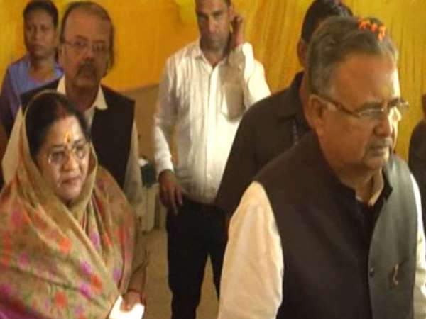 रमन सिंह ने देखी फिल्म