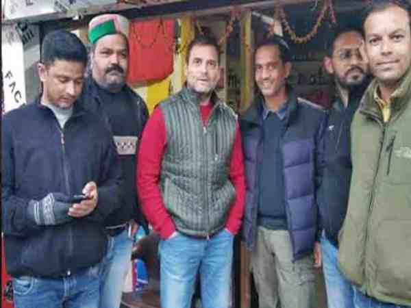 राहुल गांधी ने तोड़ा कानून