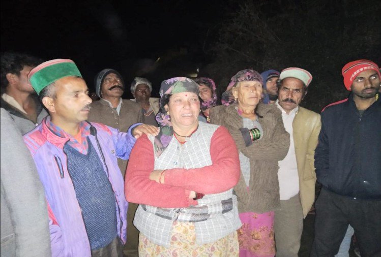 Many houses burnt down in Shimla fire Many houses burnt down in Shimla fire