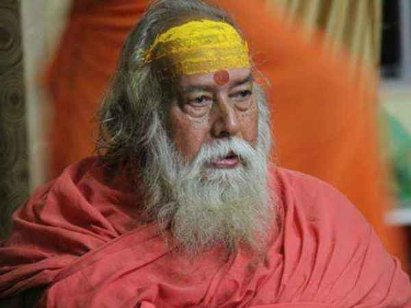 सीएम योगी से भी नाराज हैं शंकराचार्य सीएम योगी से भी नाराज हैं शंकराचार्य