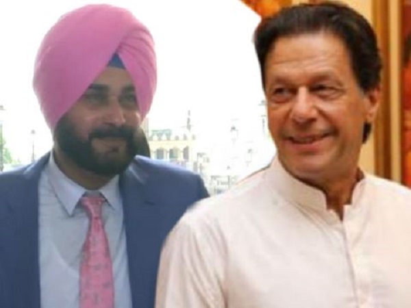 बोले- इमरान खान के बुलावे पर गए थे पाक