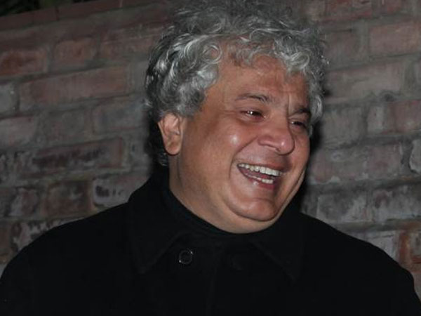 'मेरी सहमति के बिना जबरन उन्होंने मेरे होंठो पर किस किया'