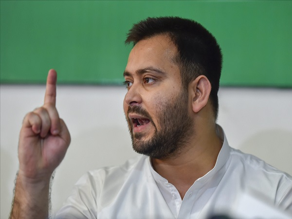 तेजस्वी यादव