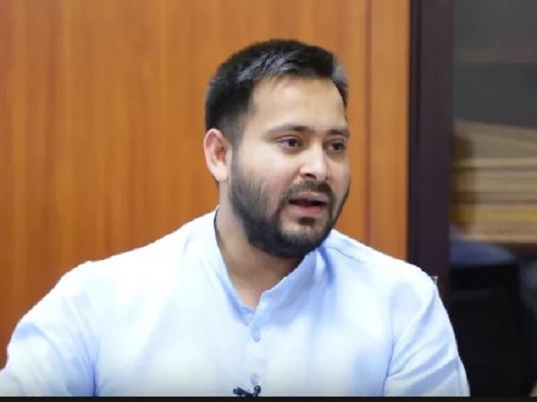 इस वजह से मां राबड़ी देवी के घर नहीं जा रहे तेज प्रताप यादव 