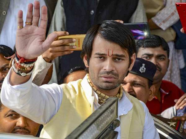 'तेजस्वी अर्जुन और मैं कृष्ण'