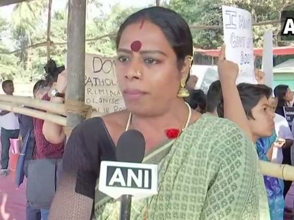 transgender community Members protest against Transgender Persons Bill 2018 in mumbai