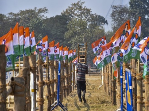 कौन-कौन होगा मंच पर?