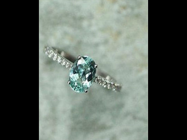 12 साल तक नाक में फंसी रही अंगूठी 12 साल तक नाक में फंसी रही अंगूठी