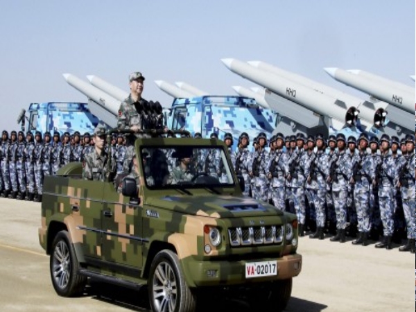 चीन ने अपनी थल सेना को घटाकर किया बड़ा बदलाव चीन ने अपनी थल सेना को घटाकर किया बड़ा बदलाव