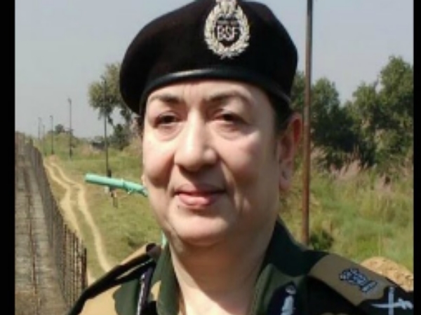 ईमानदारी छवि हैं मित्रा की