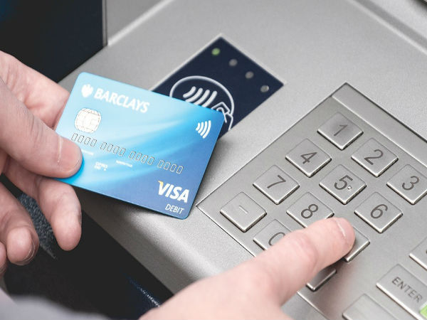  क्या है कॉन्टैक्टलैस डेबिट और क्रेडिट कार्ड