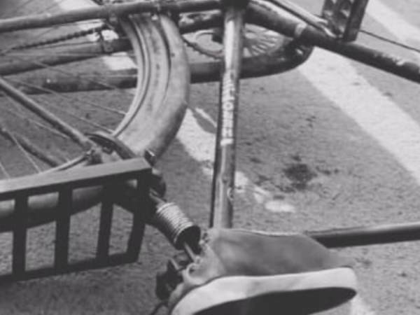 Two sisters killed in a horrific accident in Unnao Two sisters killed in a horrific accident in Unnao