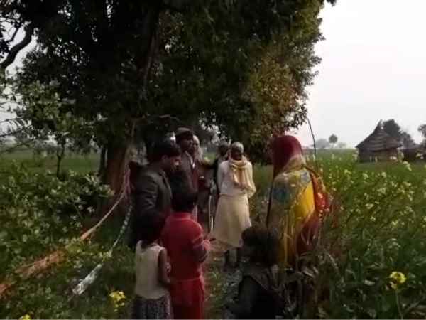 नवजात के रोने की आवाज आई