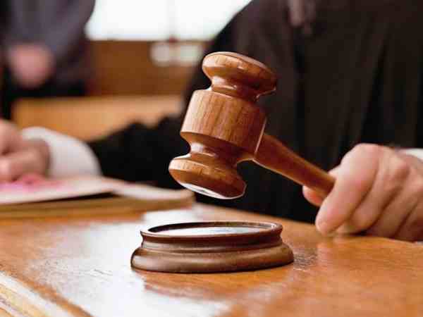 शराब में जहर पिलाकर पति को दी मौत