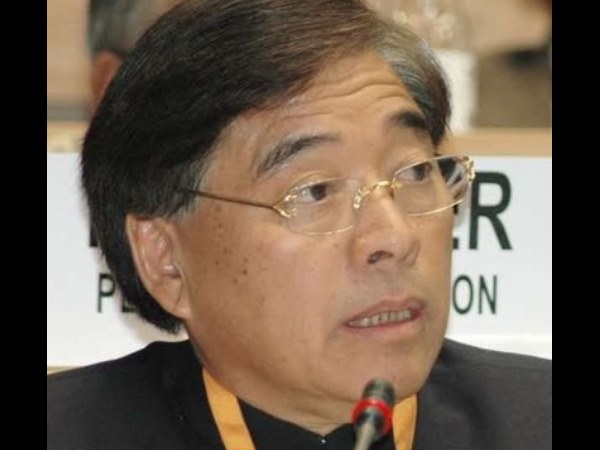 पार्टी ने सिद्धान्तों को ताक पर रख दिया 