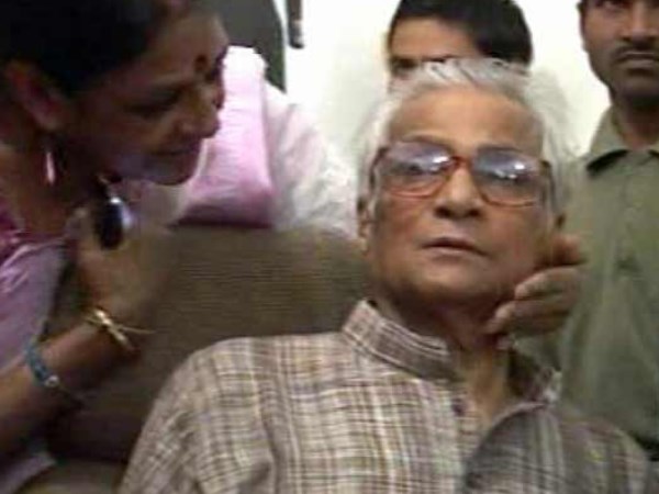 आखिरी वक्त में अपनों ने ही छोड़ दिया साथ