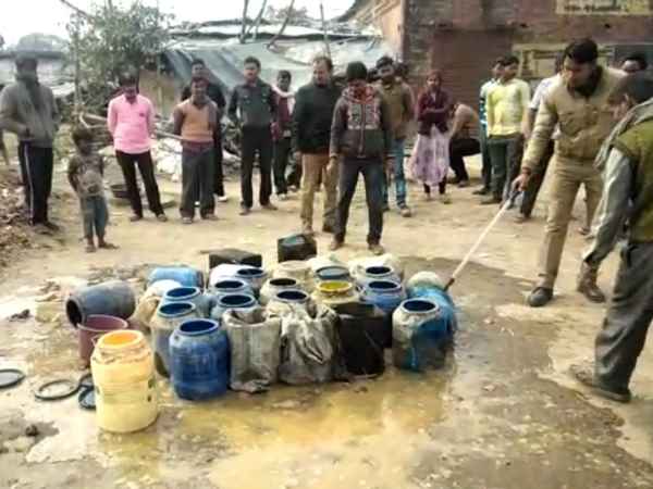 Hardoi police using minor children to carry wine