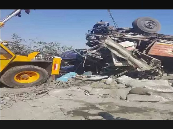 मृतकों में 3 महिलाएं मृतकों में 3 महिलाएं