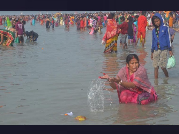आजमगढ़ सेवा संघ ने किया लिट्टी-चोखा भोज का आयोजन आजमगढ़ सेवा संघ ने किया लिट्टी-चोखा भोज का आयोजन