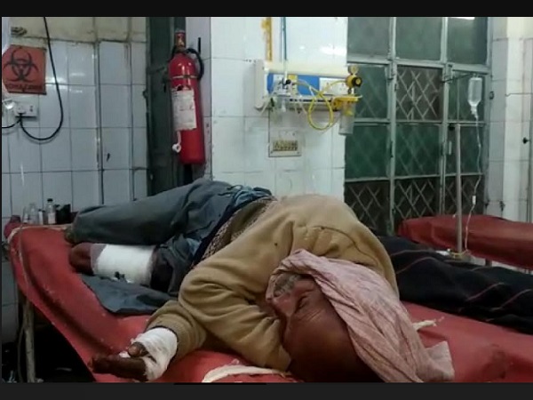 पप्पू नाम के कांग्रेसी ने गोली मारी