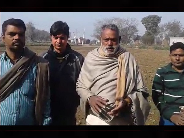 Villagers surrounded the animals and made mortgages in stockyard of Hapur MLA Villagers surrounded the animals and made mortgages in stockyard of Hapur MLA