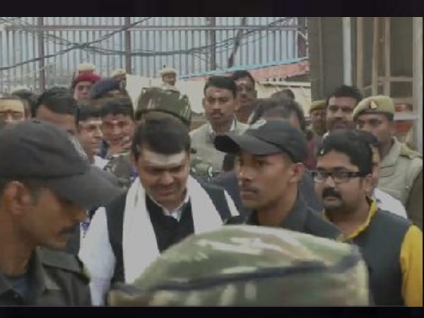 Maharashtra CM Devendra Fadnavis visits Kashi Vishwanath Temple