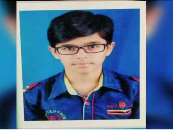 पुलिस कर रही रेक्टर और वार्डन से पूछताछ पुलिस कर रही रेक्टर और वार्डन से पूछताछ