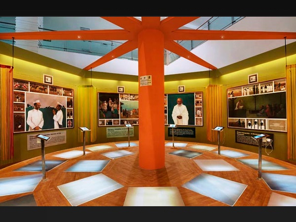 मंदिर किसी भी आयोजक को किराए पर दिया जाता है