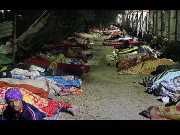 Army recruitment Starts in Pune, aspirants wait in the open, gurdwaras help them with food and blanket Army recruitment Starts in Pune, aspirants wait in the open, gurdwaras help them with food and blanket