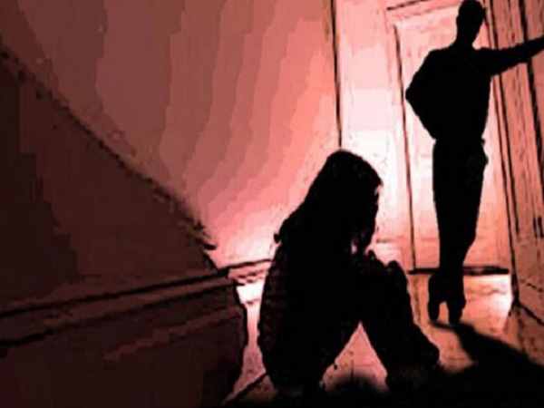 पता चलते ही माफी मांगने लगा और फिर रफ्फूचक्कर हो गया