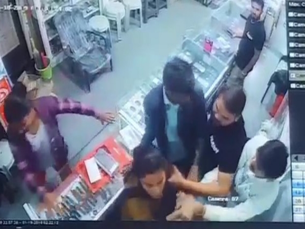 फिर भी नहीं मानी पुलिसकर्मी