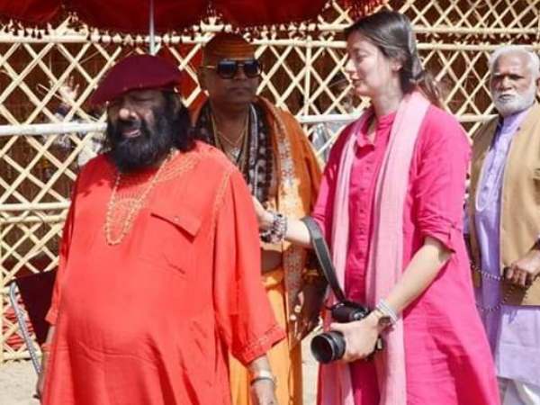 क्या कहते हैं पायलट बाबा