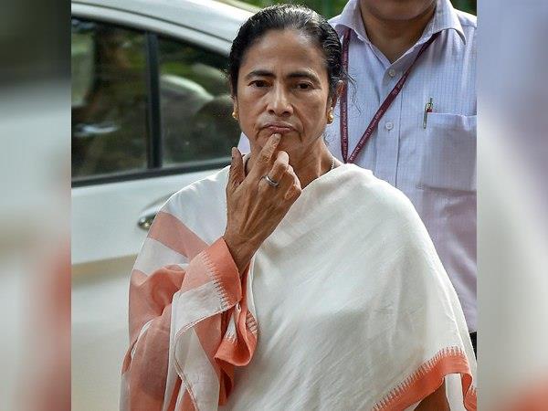 क्या है ममता बनर्जी का दावा