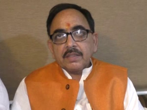 तेजस्वी टेंशन में, हकीकत नहीं देख पा रहे: पांडेय